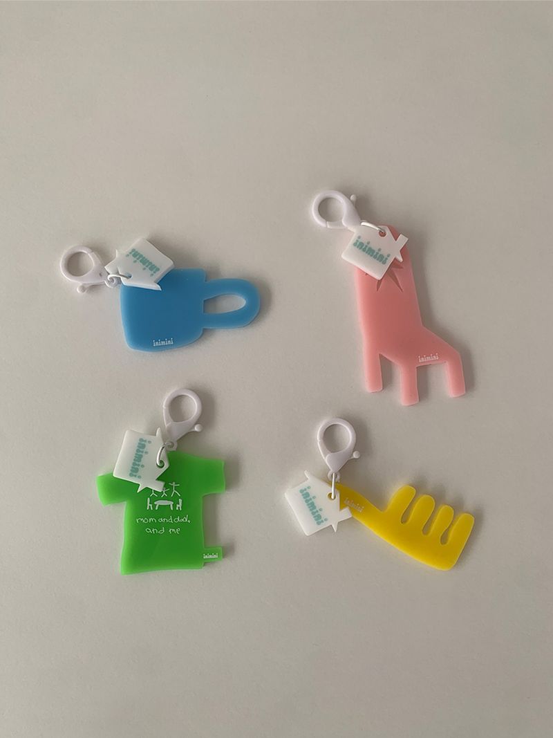 Green T-shirts keyring