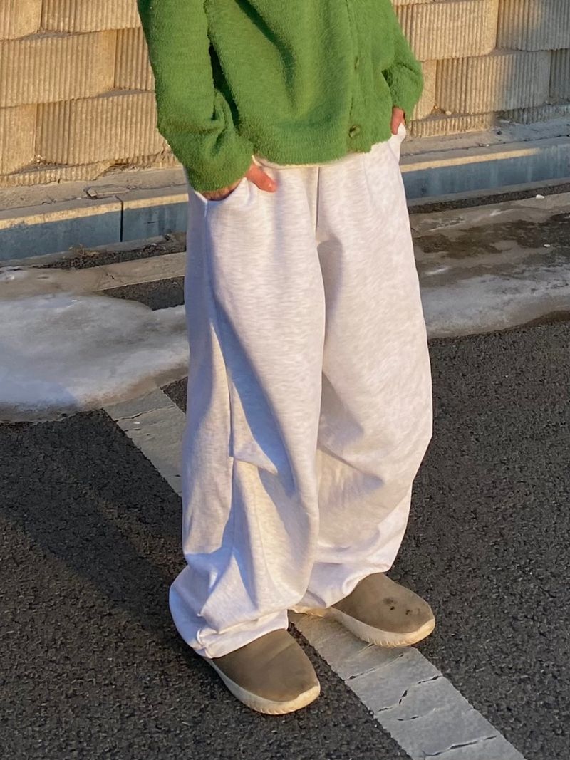 UNAIDUN(アネイダン)の「Pintuck Balloon Sweatpants 3C(Pants)」