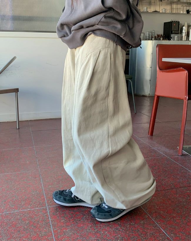 Huvit Pintuck Cotton Denim Wide Pants