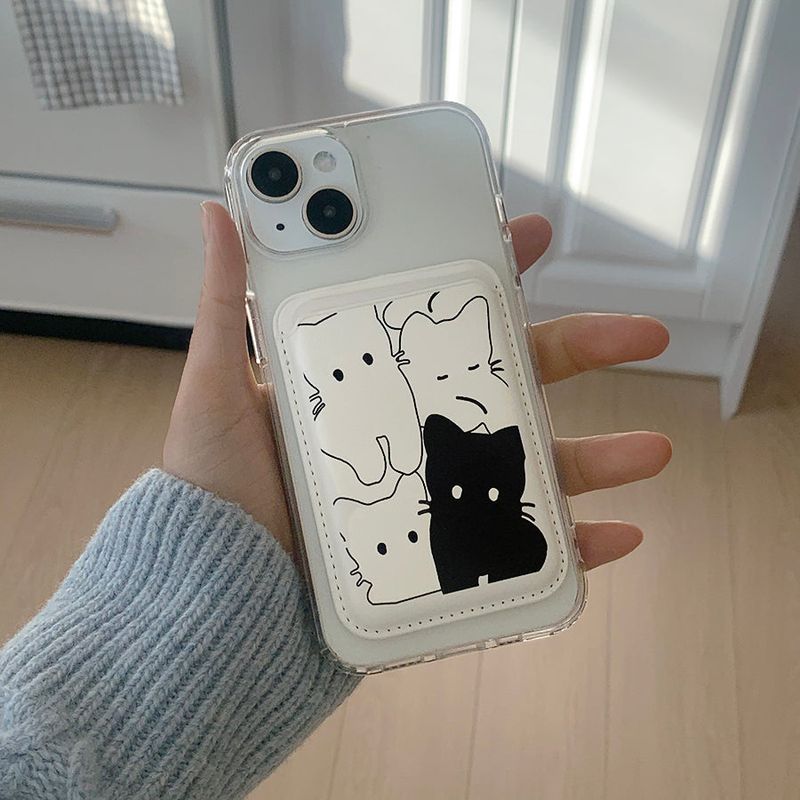 withsome（ウィズサム）の「Point Black Cat Magsafe CardPocket（Smartphone Accessories）」