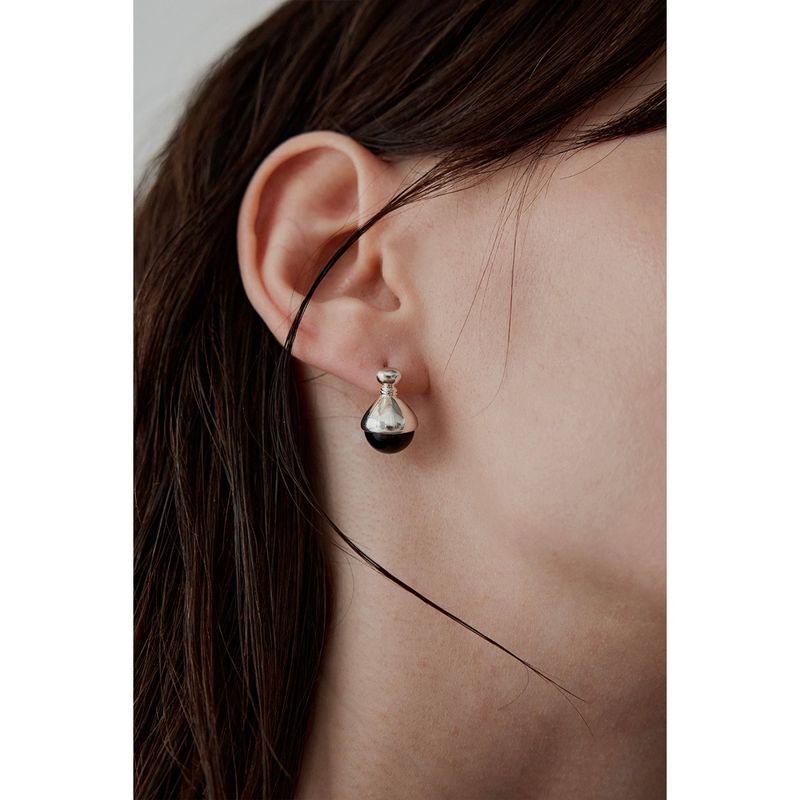  E.003/GOURD EARRING(BLACK)