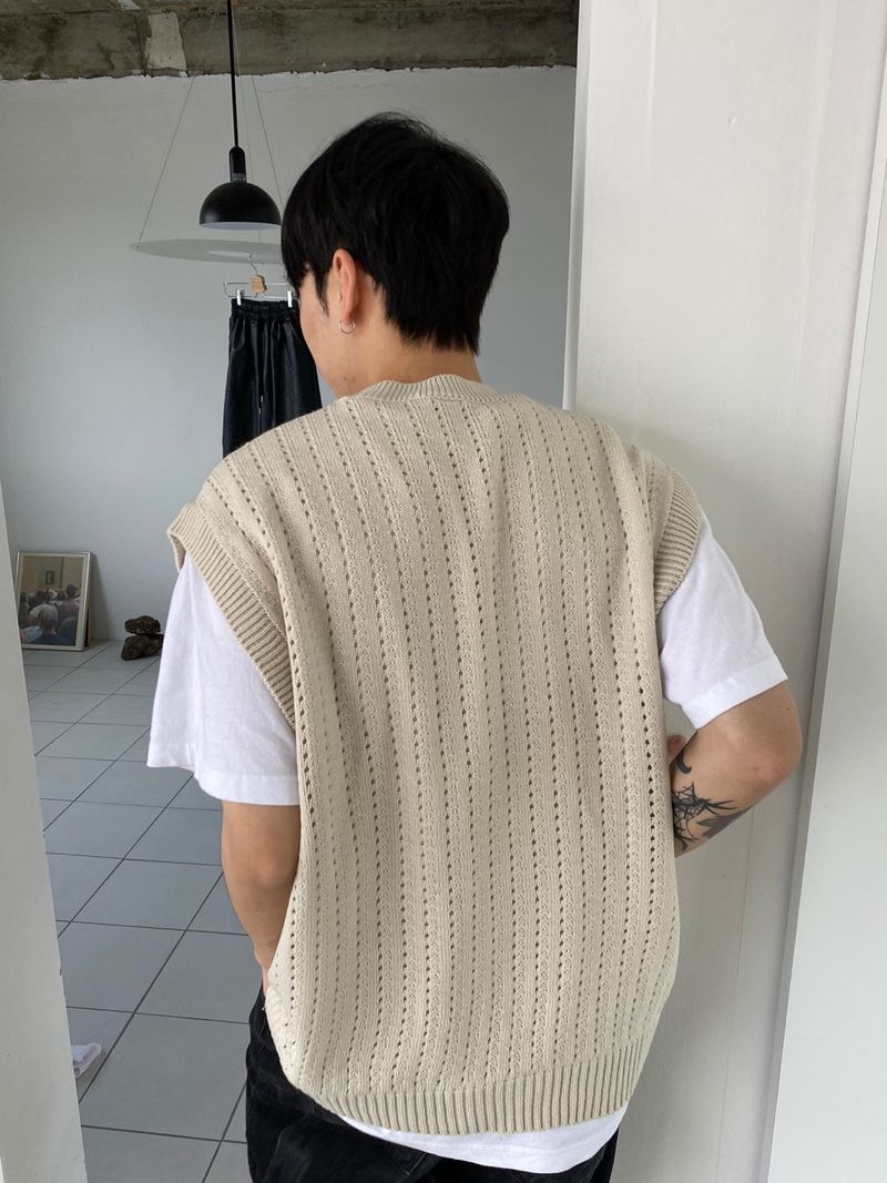 Punching knit round vest 2C