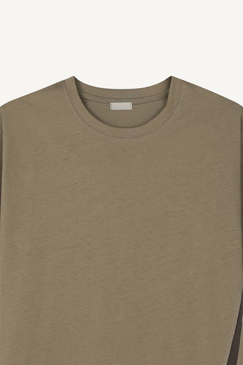Side color matching T-shirt
