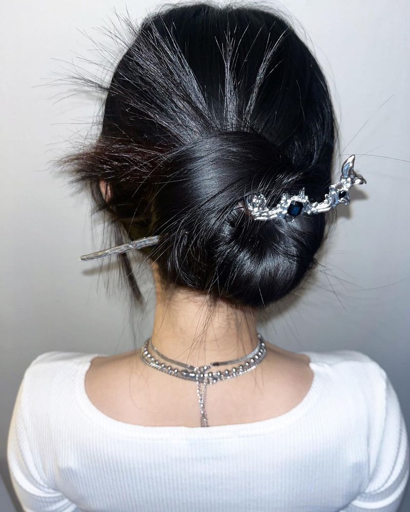 Silver black cubic geometry ornamental hairpin