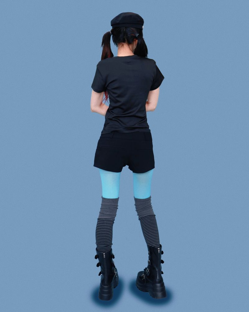 sKully napoleon T