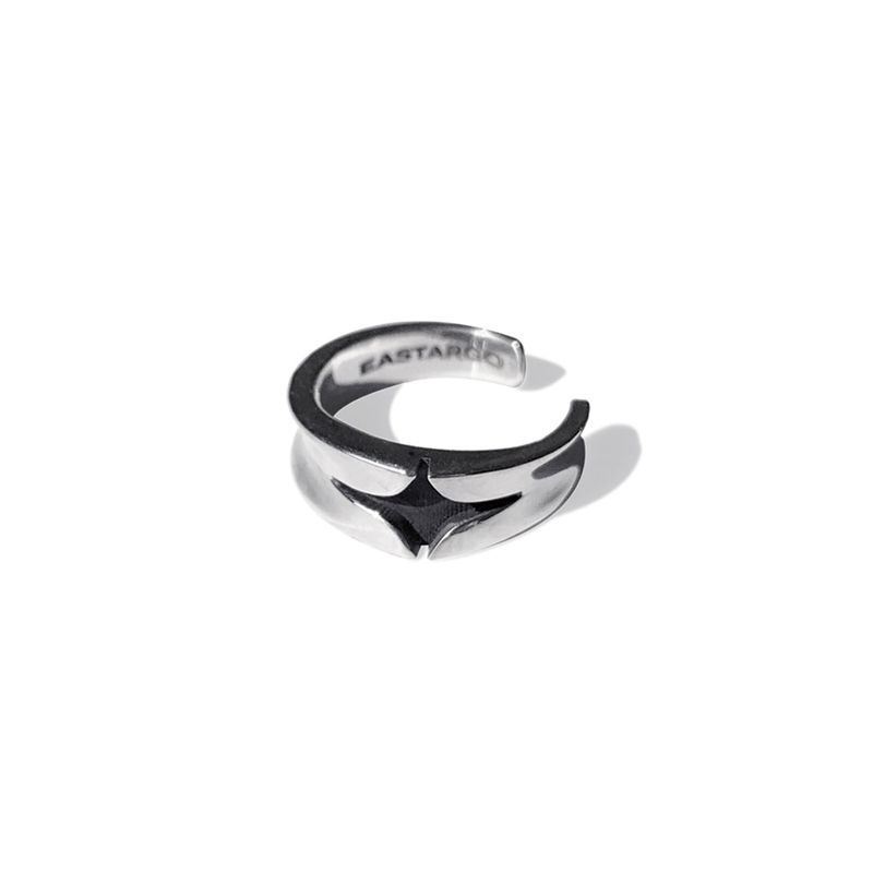 STING EAR CUFF