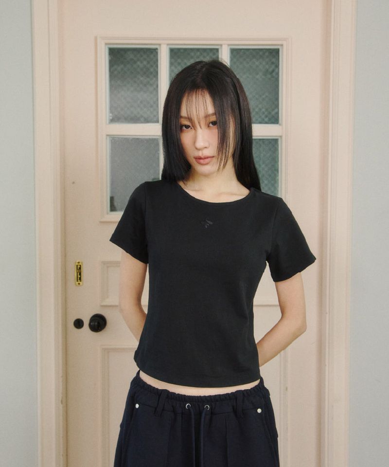 UPDRAFT（アップドラフト）の「Updraft スリムフィットTシャツ [ブラック]（トップス）」