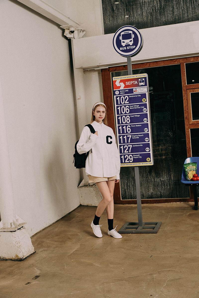 Cワッペン ロングスリーブ オックスフォードシャツ・ホワイト［ユニセックス］ / C Patch Unisex White Oxford Shirt
