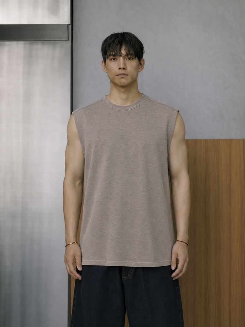 FADE MEET（フェードミート）の「Paneled-Back Oversized Tank（Tops）」