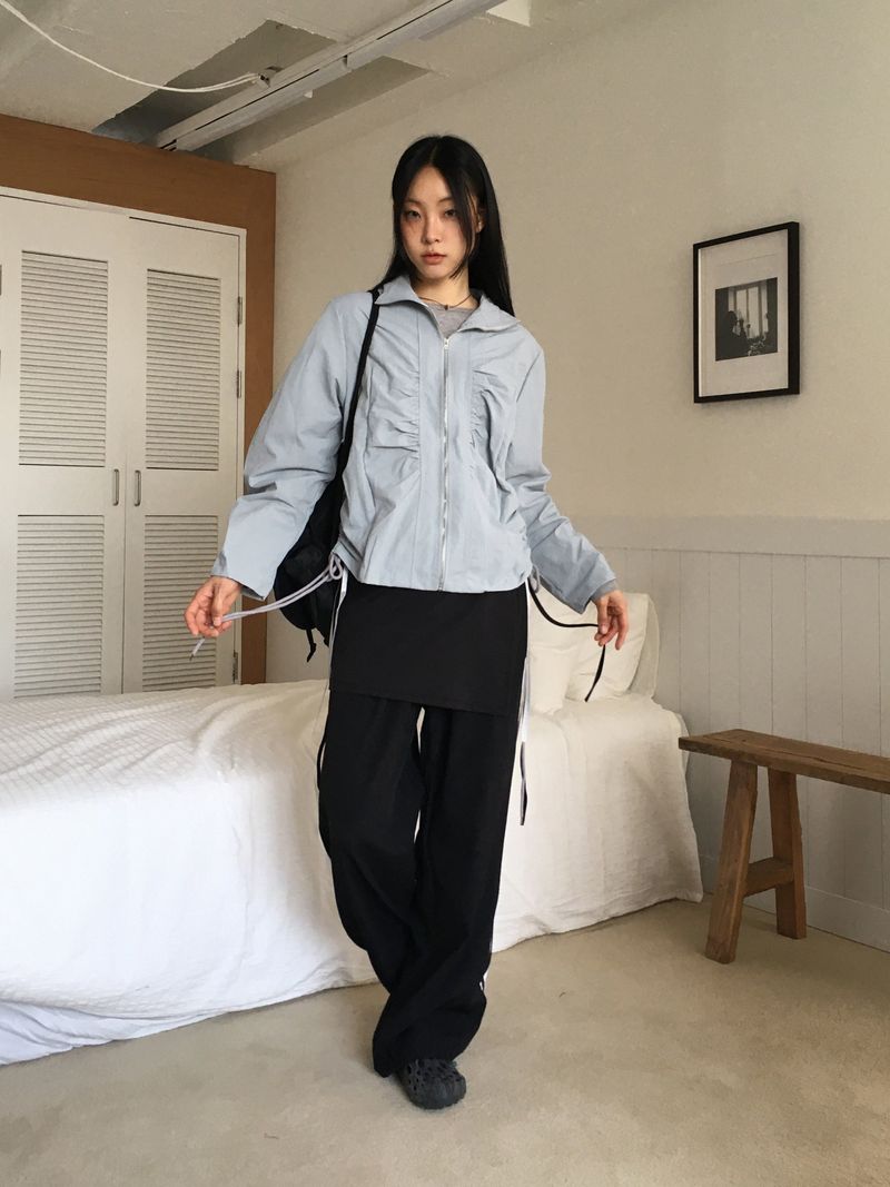 Newer shirring string nylon windbreaker jacket