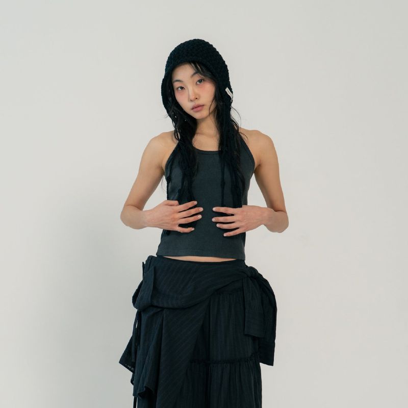 JELLYFISH STRAP BEANIE (BLACK)
