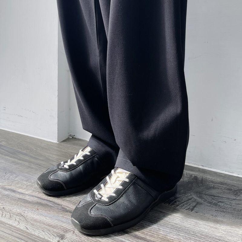 Shadow Drape Pleated Pants