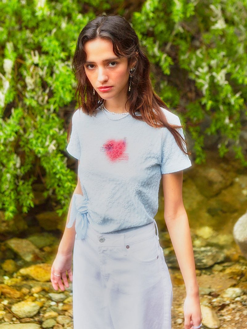 Embossing Ribbon T-Shirt (2colors)