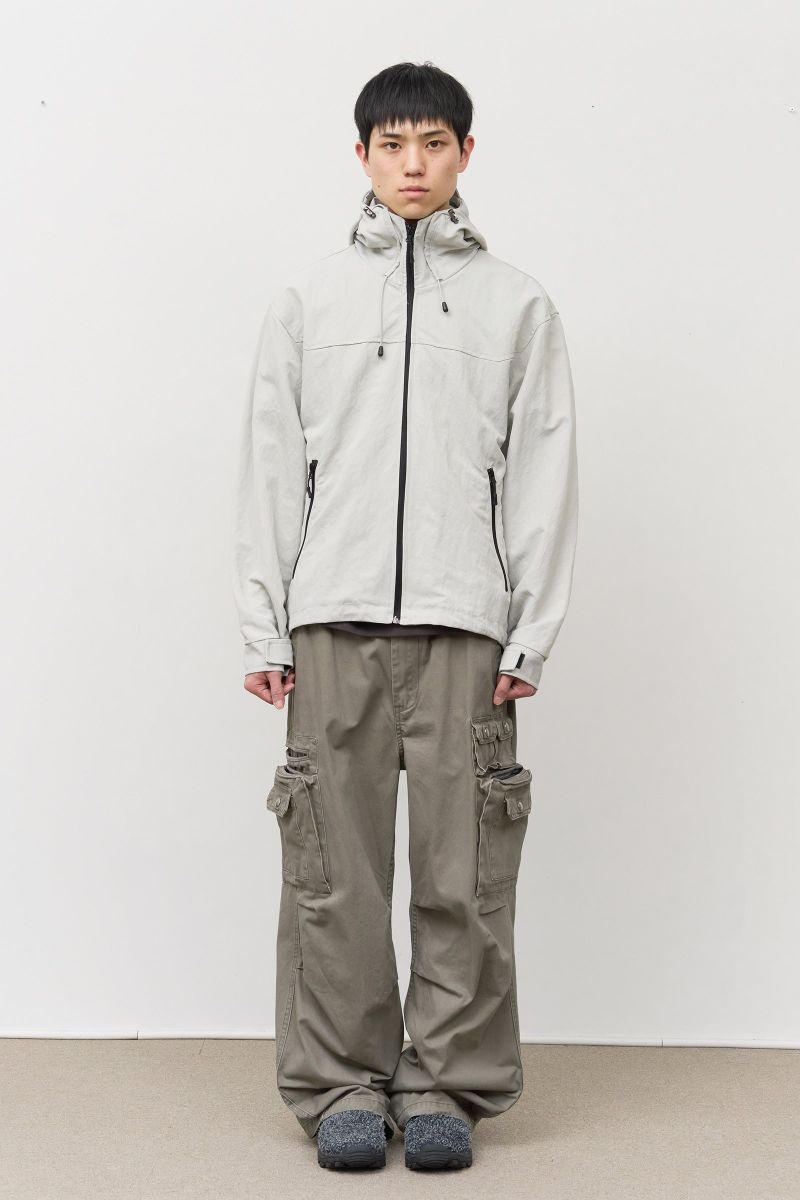Vault Windbreaker