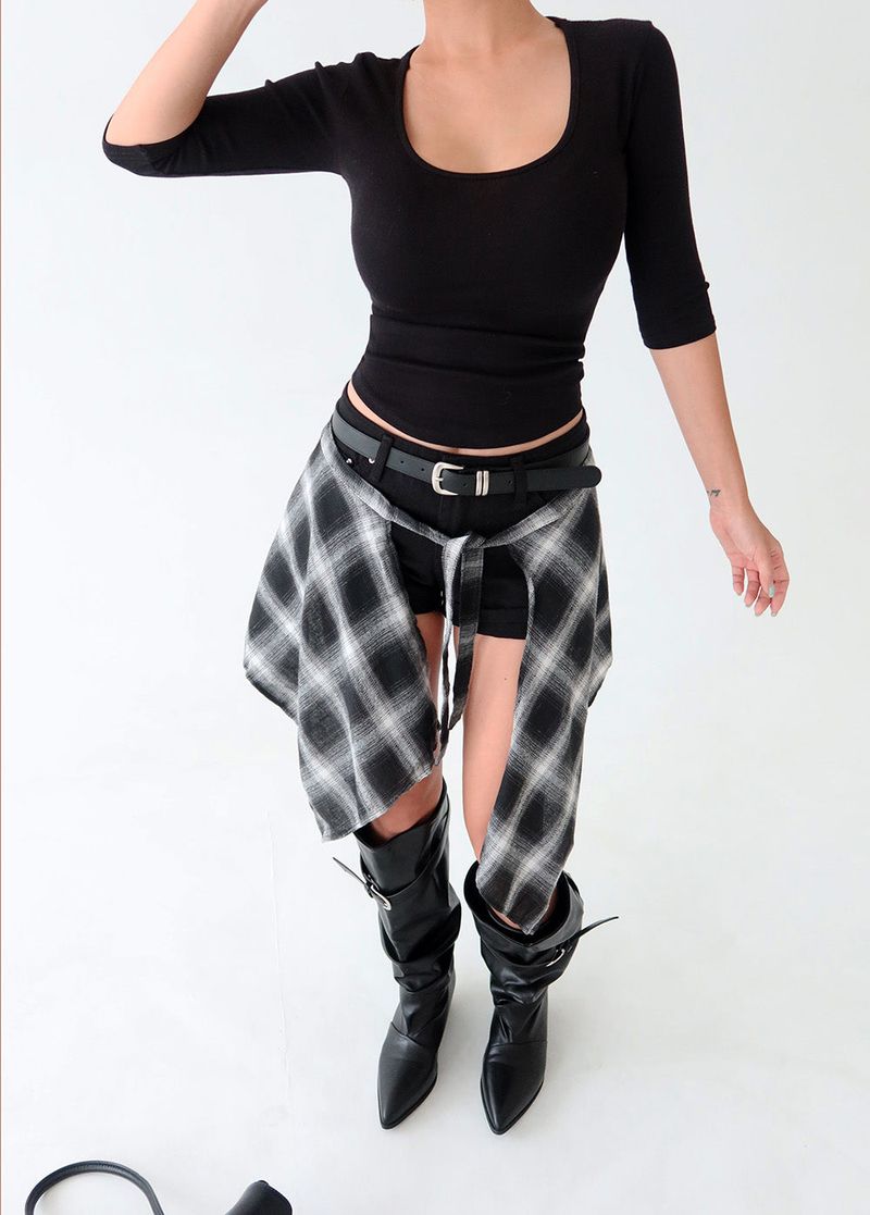 Square-neck, 3/4 Sleeve T-shirt