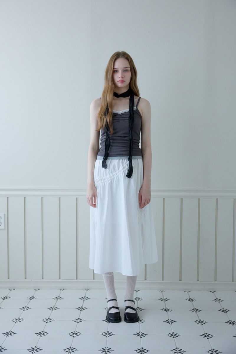 PINK PINEAPPLE（ピンクパイナップル）の「EDGE SHIRRING LONG SKIRT（Skirts）」