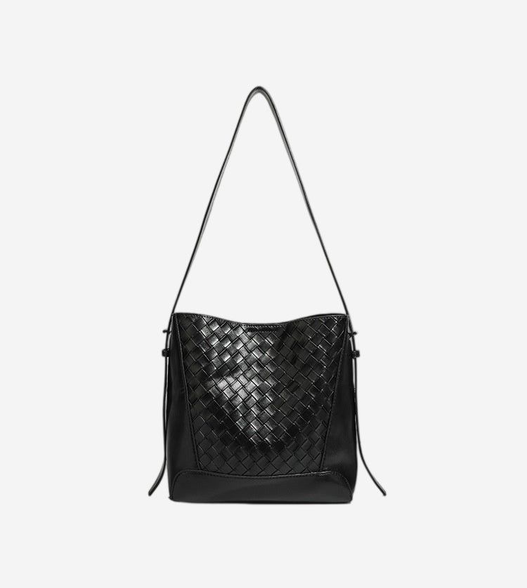 La mode MAQI（ラ モード マキ）の「Woven Texture Large Bucket Shoulder Bag（Bags）」