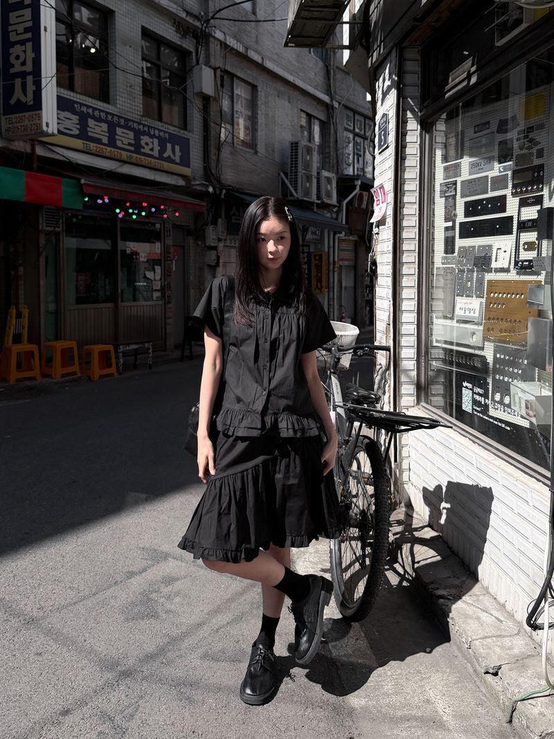 SHIRRING FRILL SHIRT