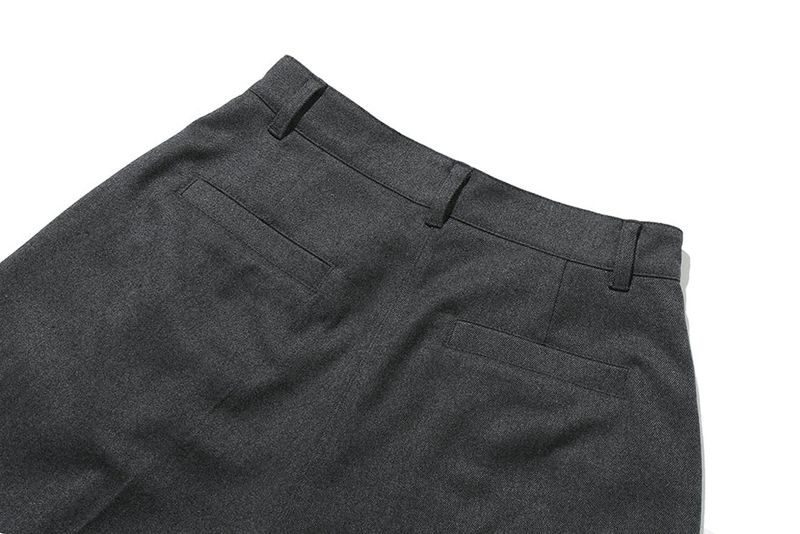 WIDE BERMUDA PANTS_GREY