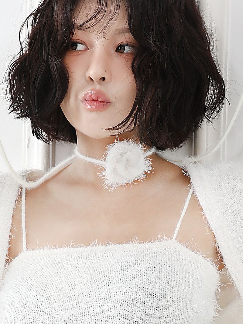 cattline(カトリーヌ)の「Rose Fur String Choker(Accessories)」