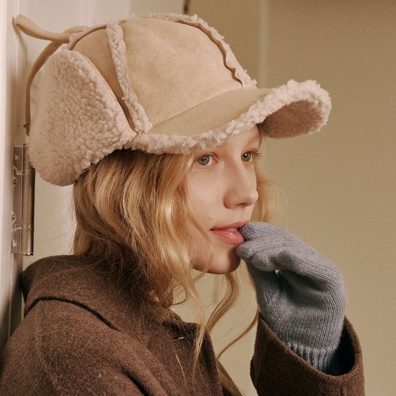 ALLINCOMPLETE（オールインコンプリート）の「Suede Shearling Ball Cap (Ivory)（Hats）」