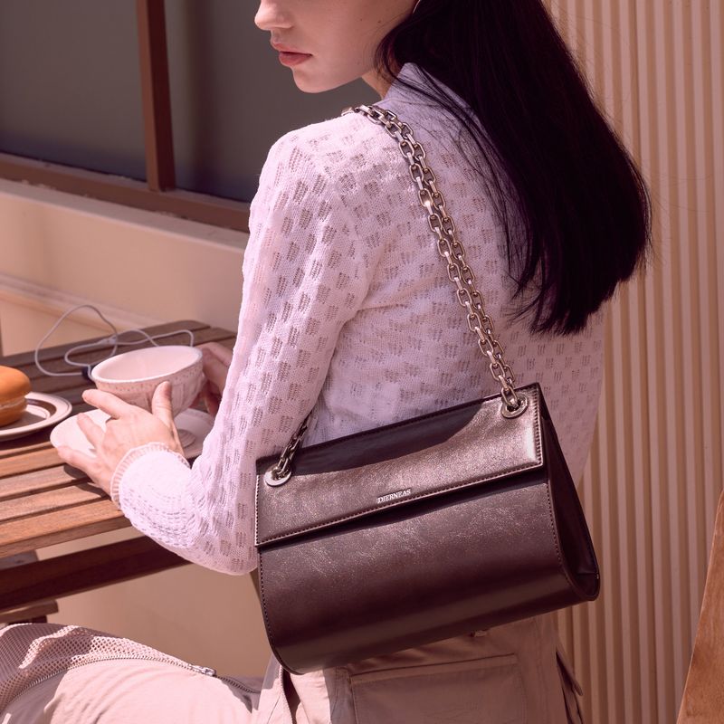 PEBBLE Bag (Choco)