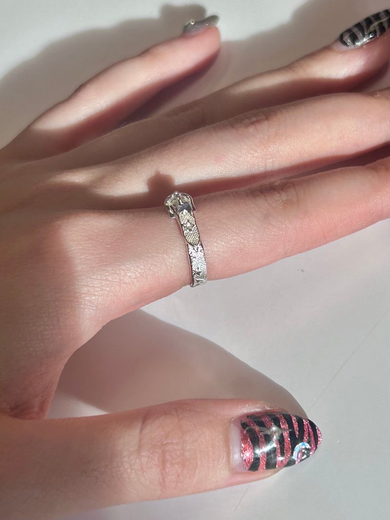 Star Belt Ring