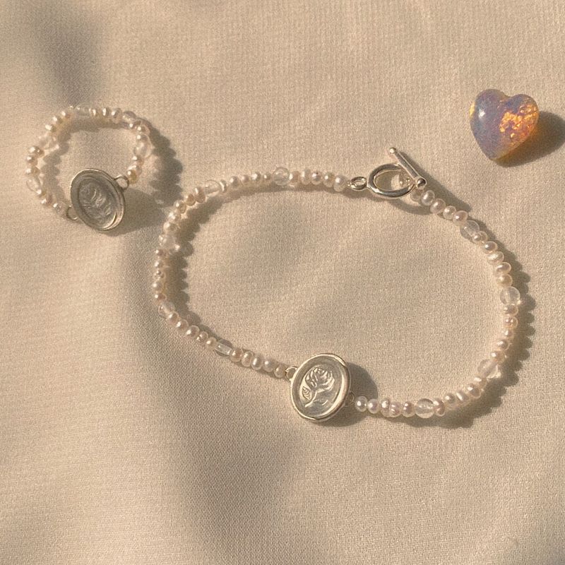 From June(フロムジューン)の「Frost rose bracelet(Accessories)」