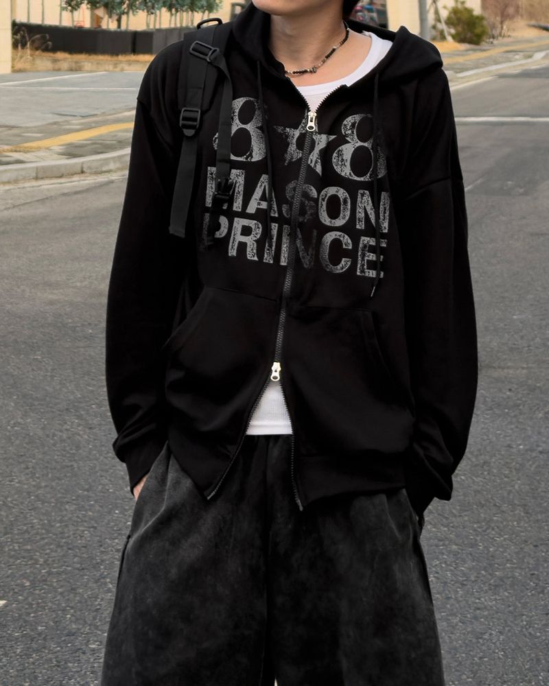 Dakel Vintage Graphic Zip-Up Hoodie