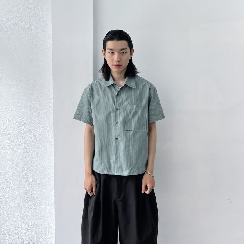 FADE MEET（フェードミート）の「Vertical Textured Short Shirt（Tops）」