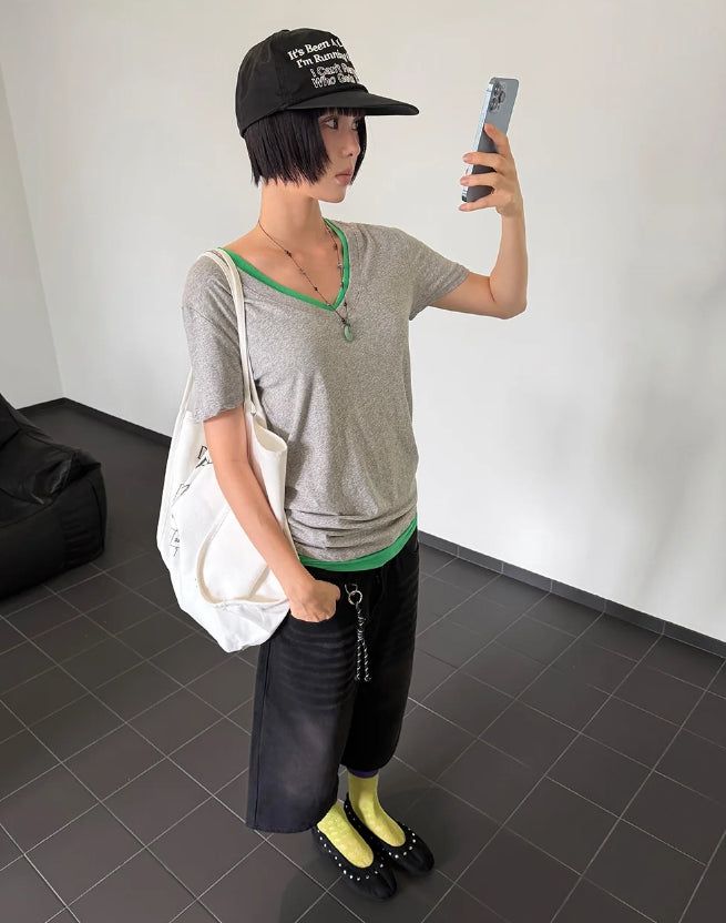 SOFT LONG V-NECK TEE