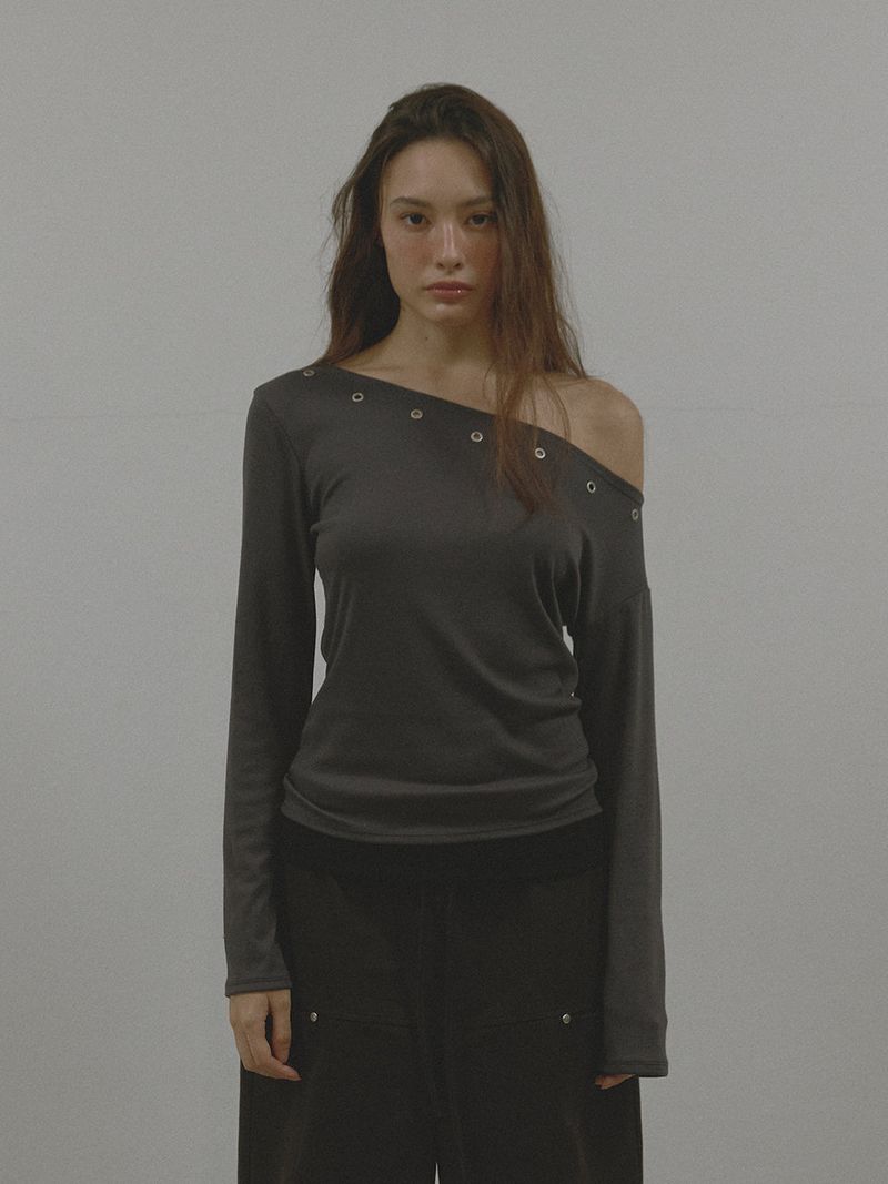 ASURA（アスラ）の「EYELET ONE SHOULDER LONG SLEEVE T (NAVY)（Tops）」