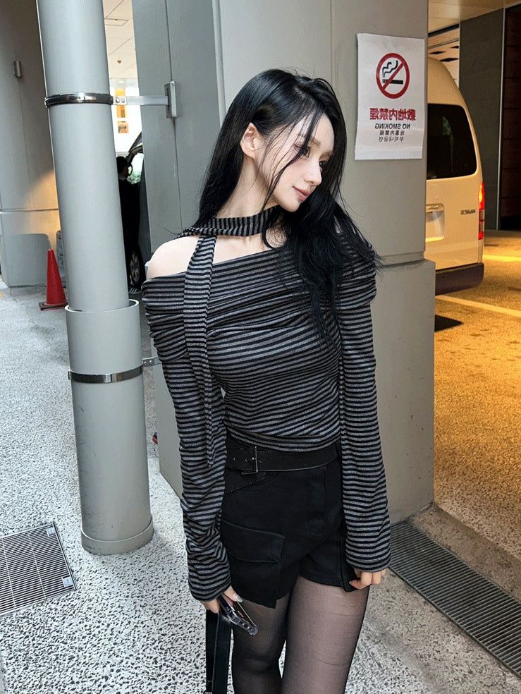 hatsukoshi（ハツコシ）の「Strap neck off top（Tops）」
