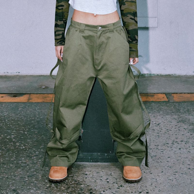 ROMANTIC CROWN（ロマンティッククラウン）の「WIDE BONDAGE PANTS（Pants）」