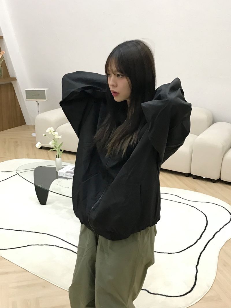 Dixie set up windbreaker