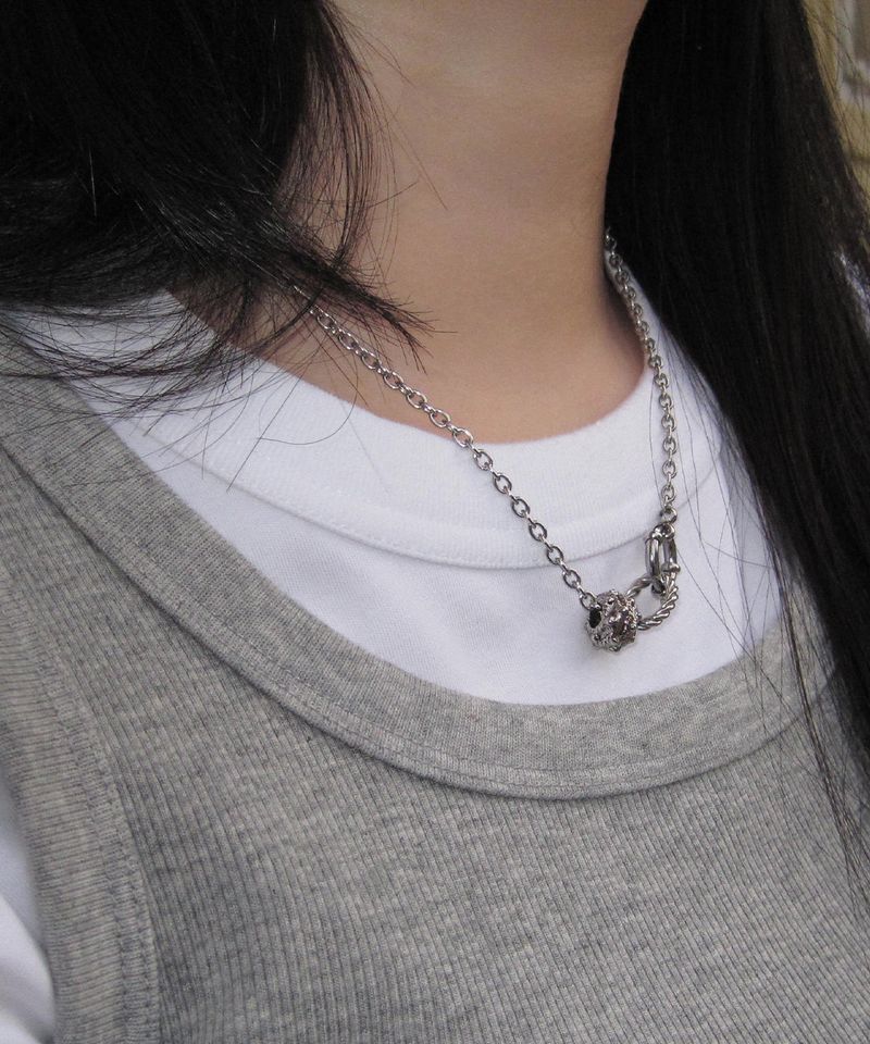 elo necklace