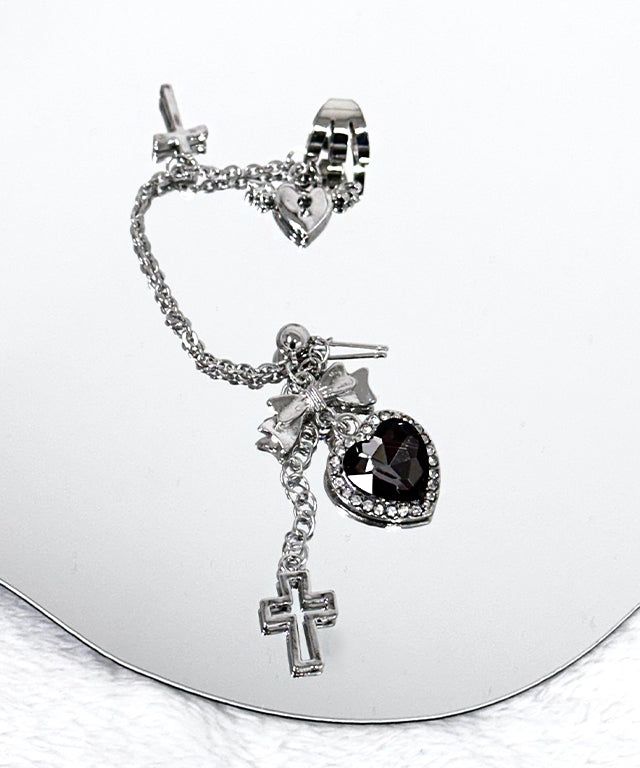 Adamdree（アダムドリー）の「ブラックハートロックピアス&イヤーカフ 1PC（アクセサリー）」