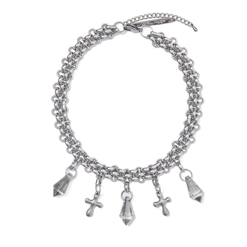 Cross punk necklace
