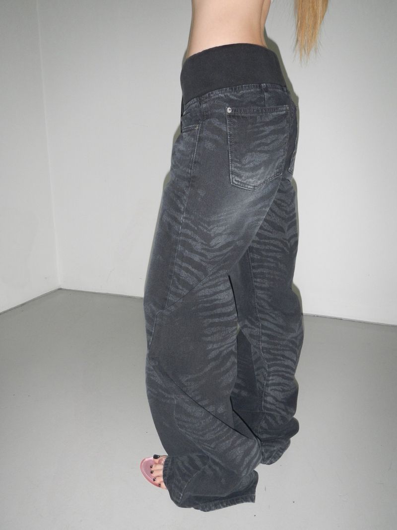 zebra wide denim pt