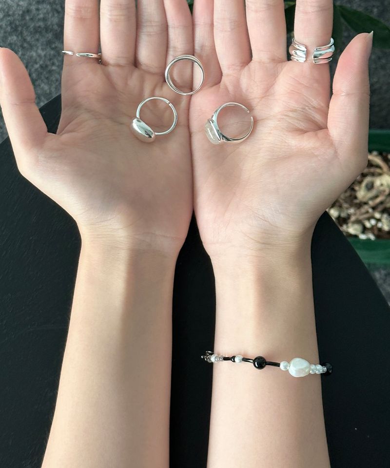 lump pearl bracelet