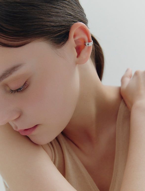 hyeres lor（イエール・ロール）の「26SS★ [Premium Plating] H エディション AB（W）コア ウェーブ イヤーカフ（アクセサリー）」
