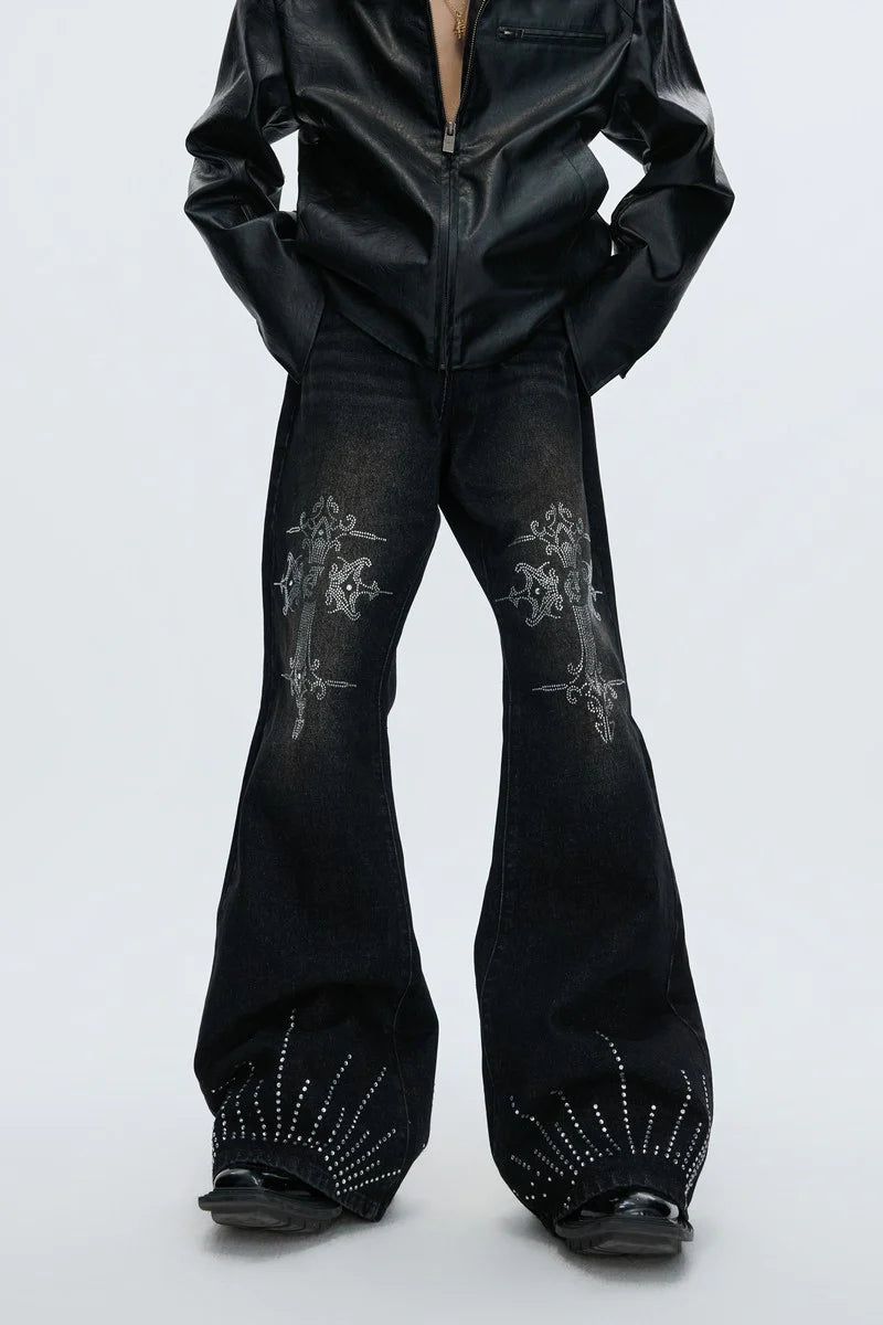 Argue Cultureの「Washed Rhinestone Flare Jeans(Pants)」