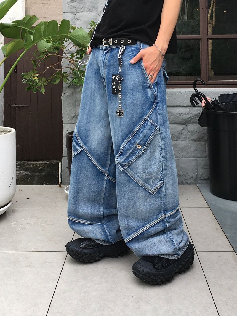 SSROOM(エスエスルーム)の「Skelader cargo denim pants (light blue)(Pants)」