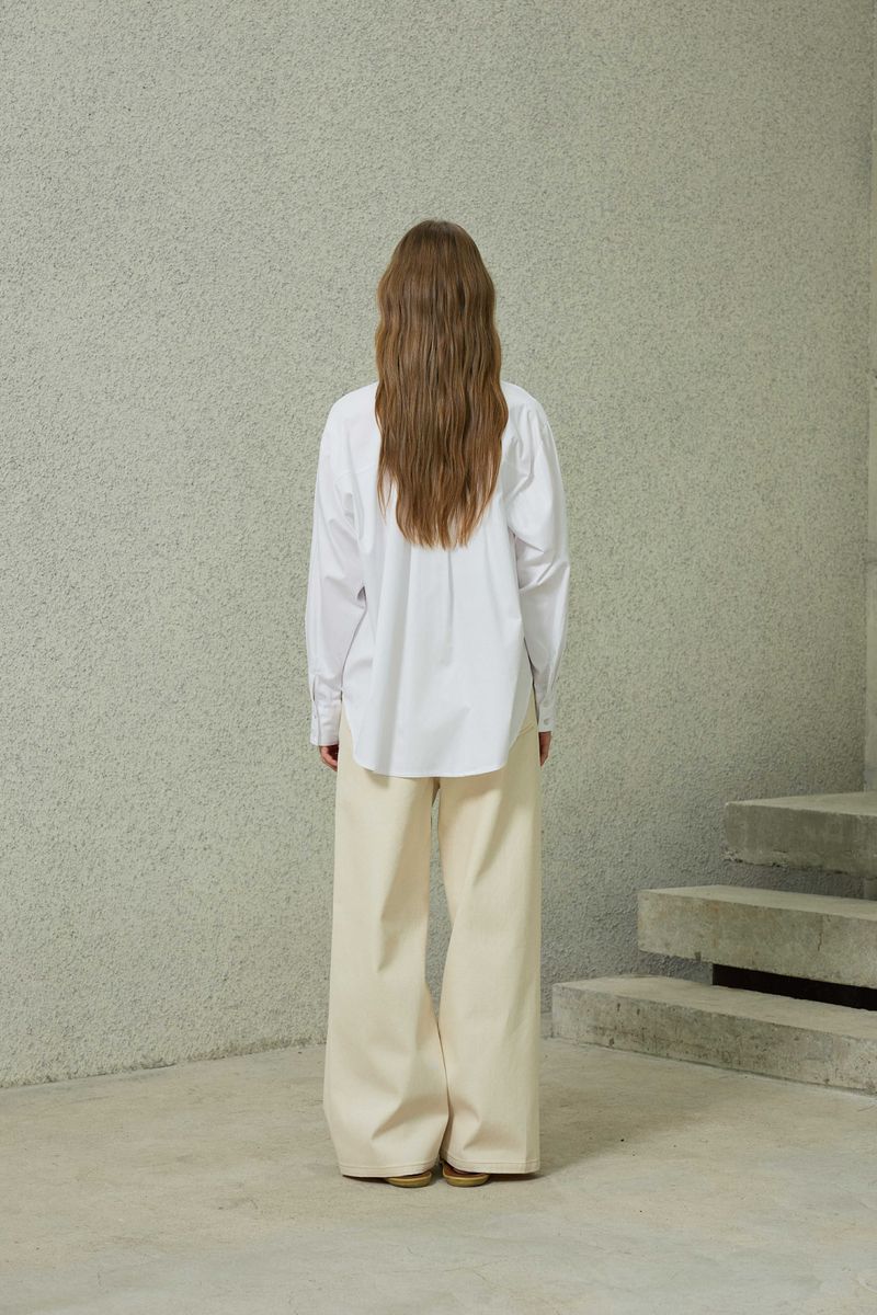 BRIGHT OVERSIZED SHIRT / WHITE