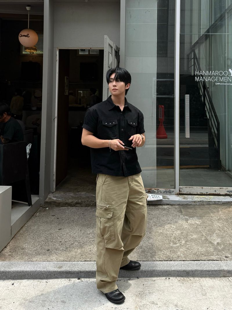 Day zipper cargo pants
