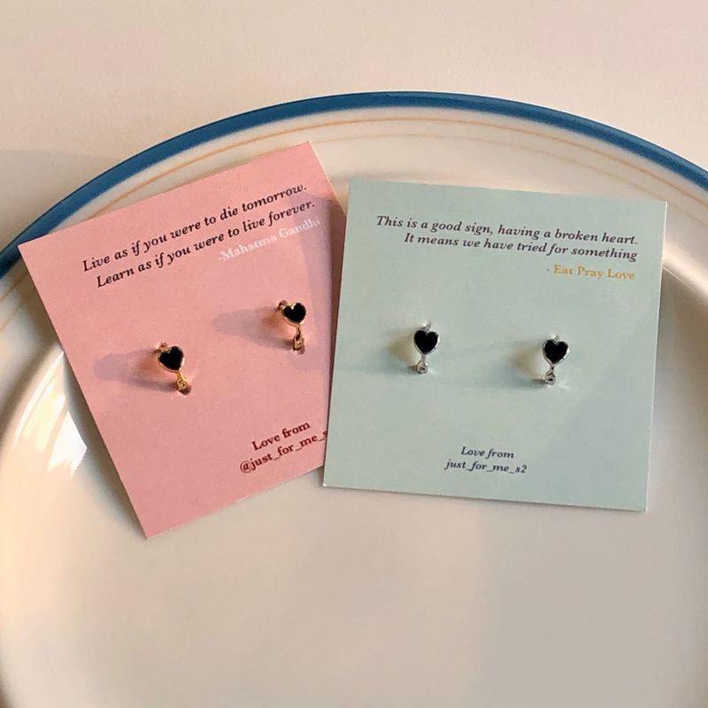 One-touch Mini Black Heart Earrings (2 colors)