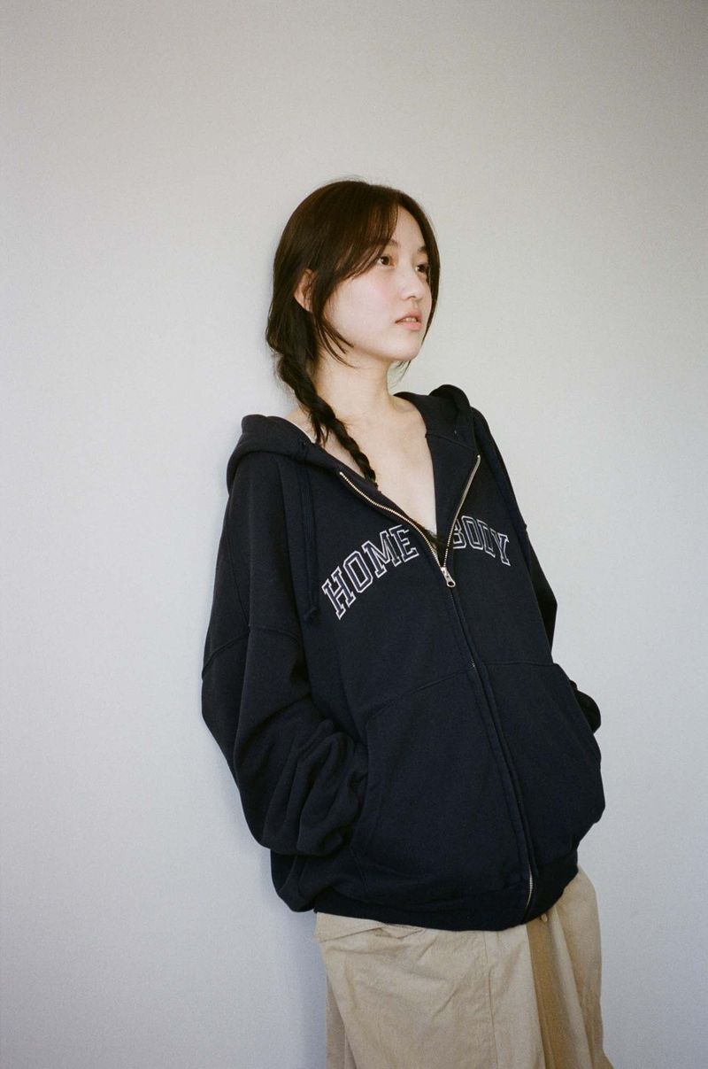 HASTA（ハスタ）の「Homebody Hoodie Zip-Up (Navy)（Tops）」