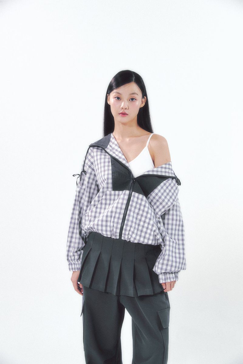 Pleats Skirt Cargo Pants Set Charcoal