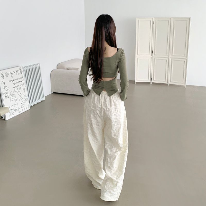 オープンウエストUネック長袖Tシャツ