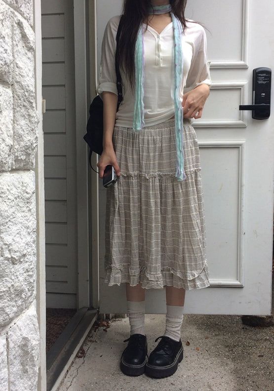 anyonemore（エニーワンモアー）の「Saego Frill Check Midi Skirt（Skirts）」